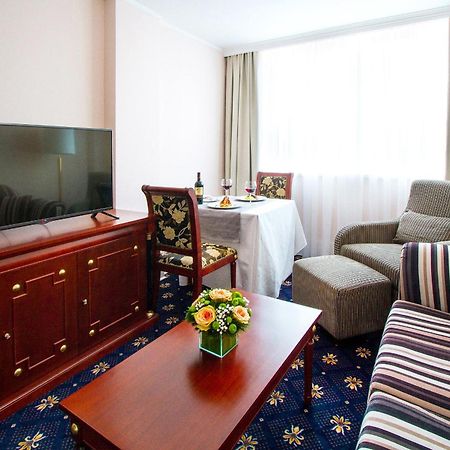 A Hoteli - Hotel Sloboda Sabac Ruang foto