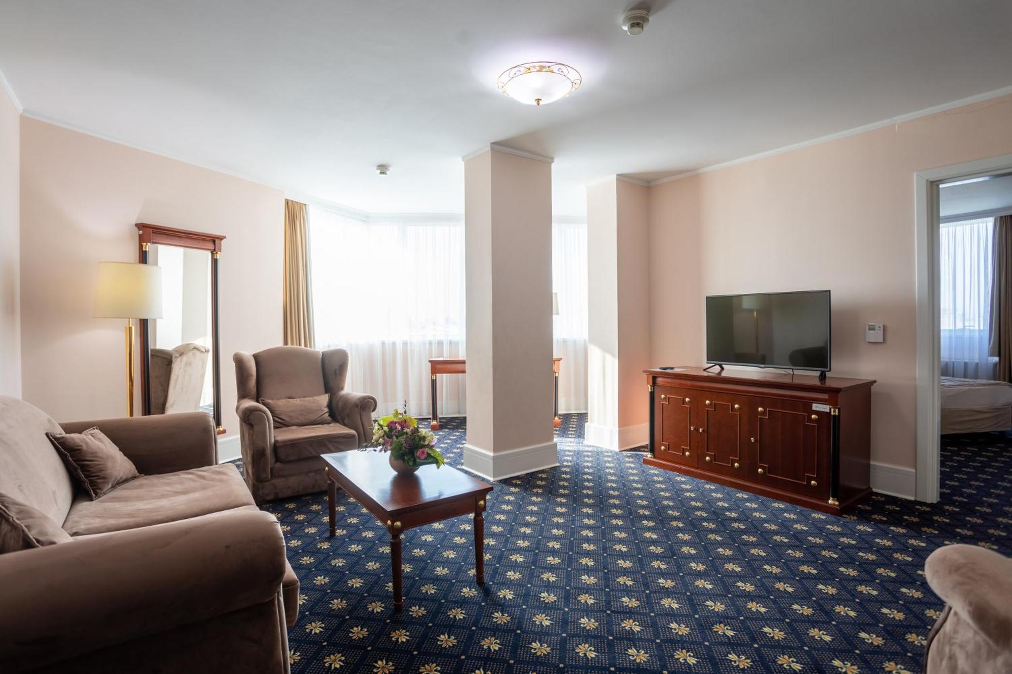 A Hoteli - Hotel Sloboda Sabac Bagian luar foto